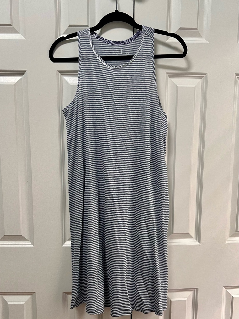 Vineyard Vines Striped Linen sleeveless dress in blue and white